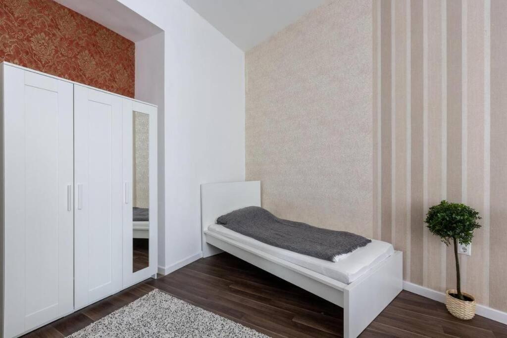 Chic, Captivating Space Budapesta Exterior foto